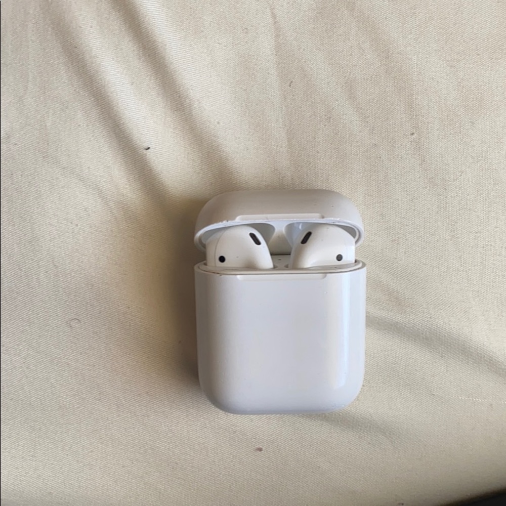 Air pods